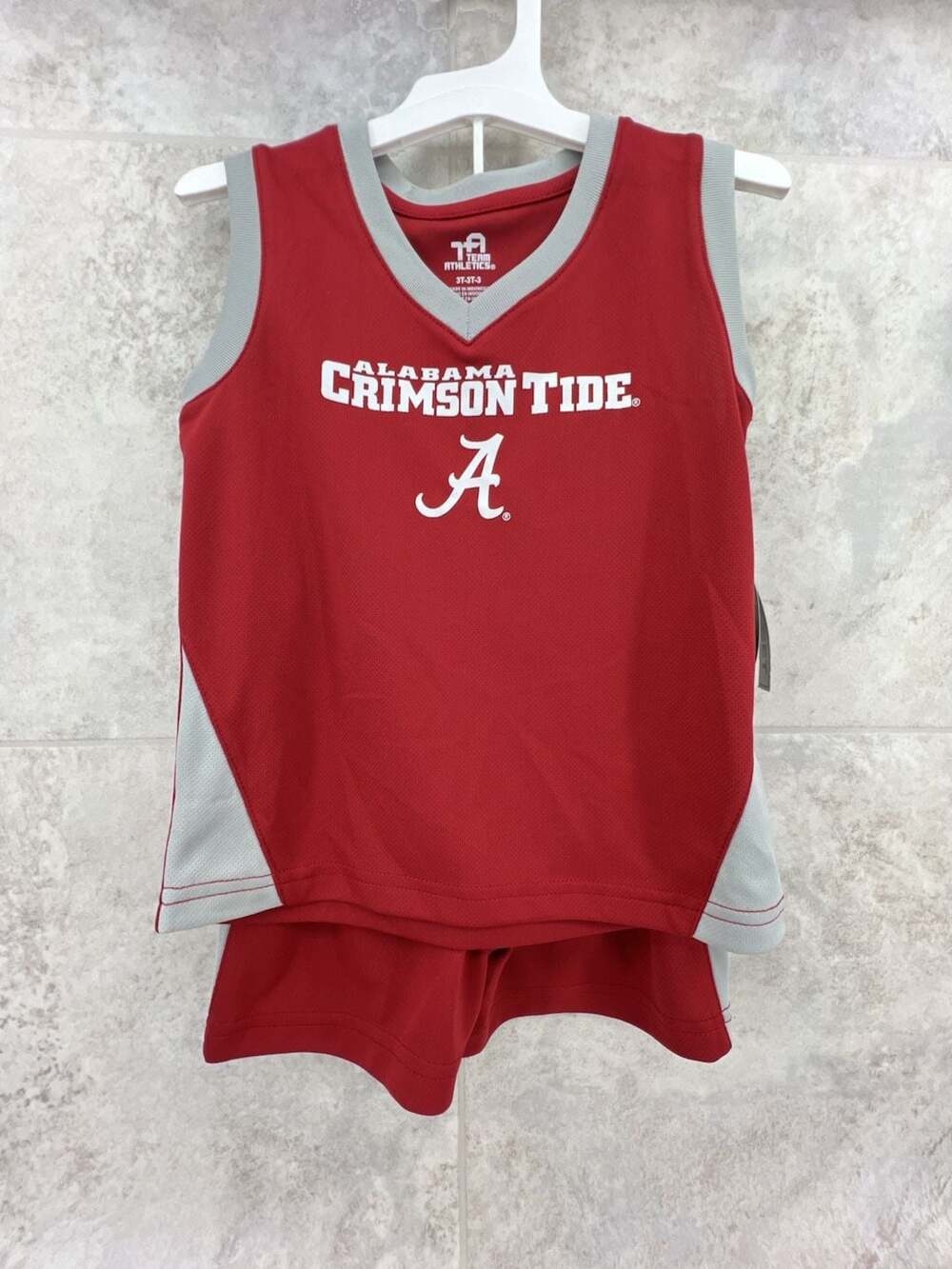 Team Athletics Alabama Crimson Tide Toddler 3T 2-Piece Tank Top and Shorts Set